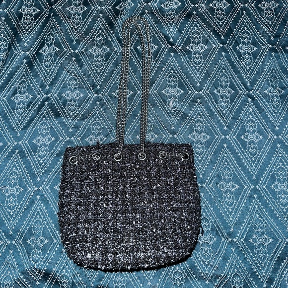 TORY BURCH Willa Metallic Tweed Small Drawstring Bag in Black Multi - Picture 2 of 4